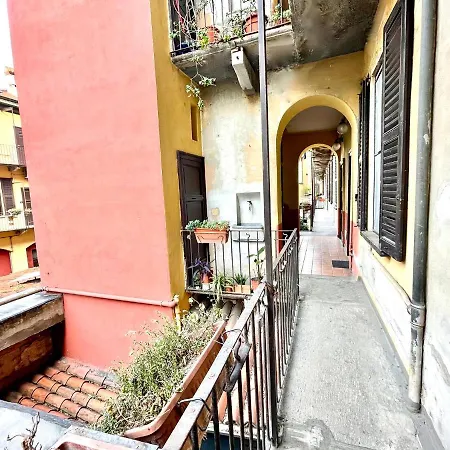 Inavigli - Retro Chic Flat In Appartement *